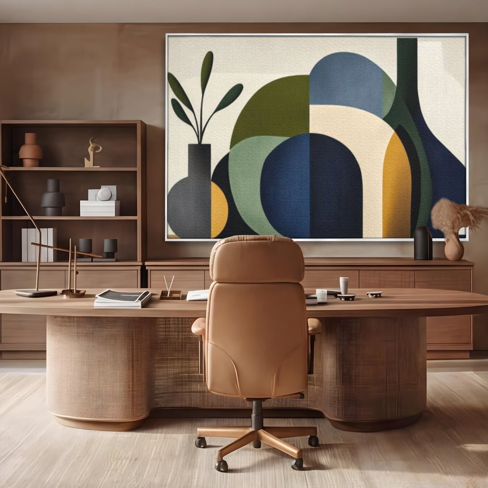 Tablou canvas cu tablou canvas cu forme geometrice si vaze, in rama de aluminiu argintiu, pe perete intr-un birou